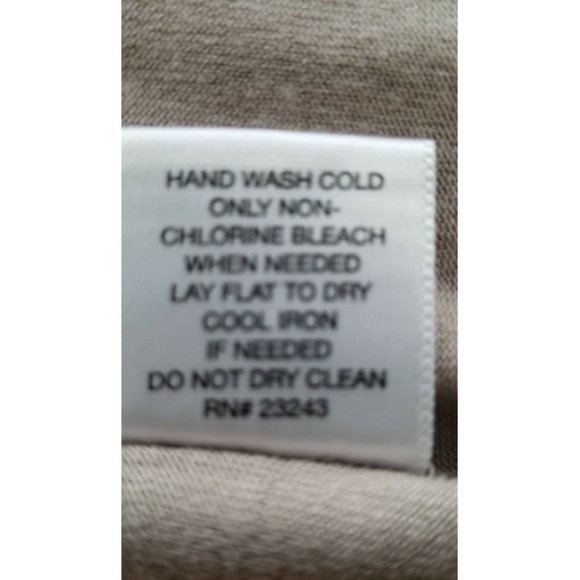 New York & Company Women's V-Neck Ruffle Flutter Sleeves Blouse Top Size Small - Picture 6 of 10